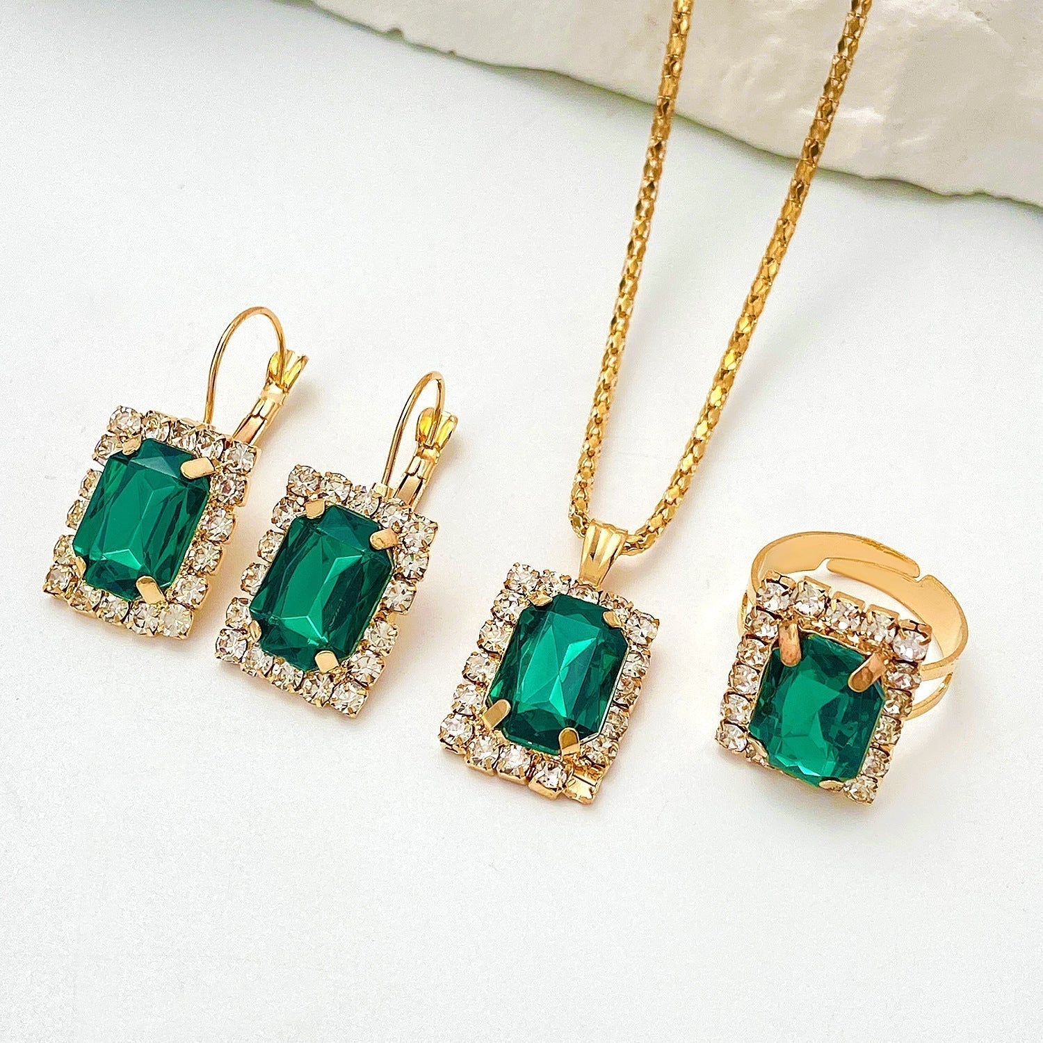Sylvara Greenveil Set de bijuterii | Aur alb
