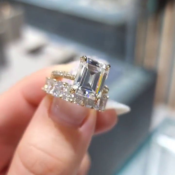 Nadja – Inel cu diamant și centru dreptunghiular.